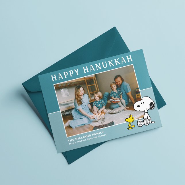 Cartes Pour Fêtes Annuelles cacahuètes | Snoopy & Woodstock Happy Hanoukka (Card on table)