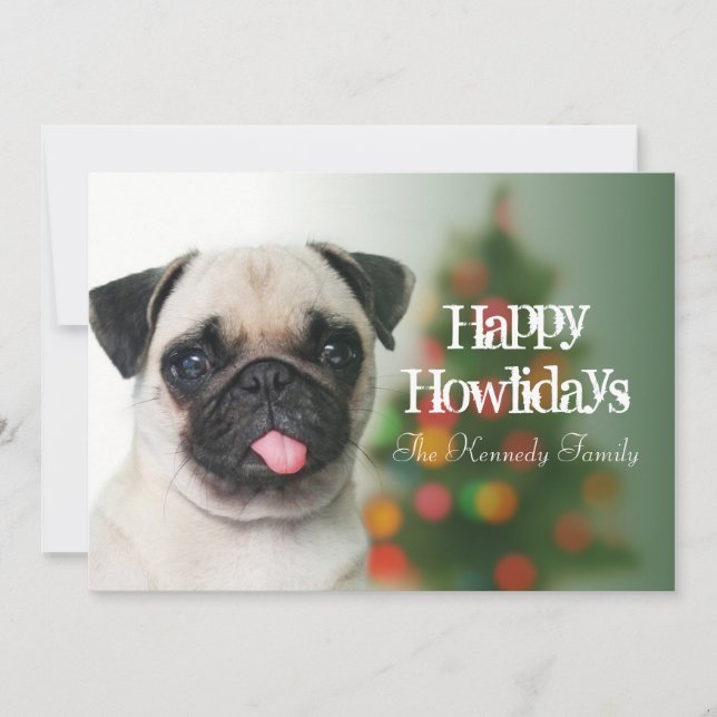 Cartes Pour Fêtes Annuelles Chien carlin contre sapin de Noël avec bokeh (Devant)