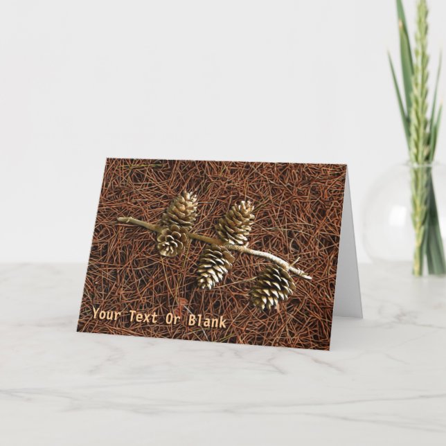 Cartes Pour Fêtes Annuelles Cônes De Pin Sur Aiguilles Tombées (Devant)