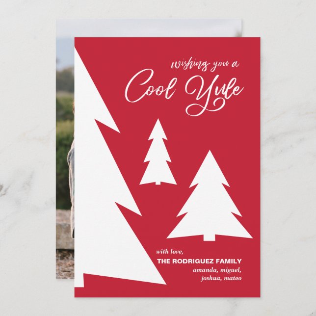 Cartes Pour Fêtes Annuelles Cool blanc rouge moderne Yule Script Trees Photo (Devant / Derrière)