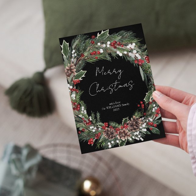 Cartes Pour Fêtes Annuelles Couronne botanique moderne de Noël aux baies rouge (Spread a smile this Christmas and don't forget to send your loved ones a special card 🎄)