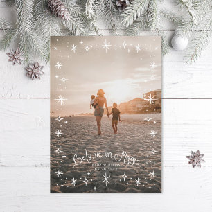 Cartes Pour Fêtes Annuelles Croyez en la photo de la famille magique