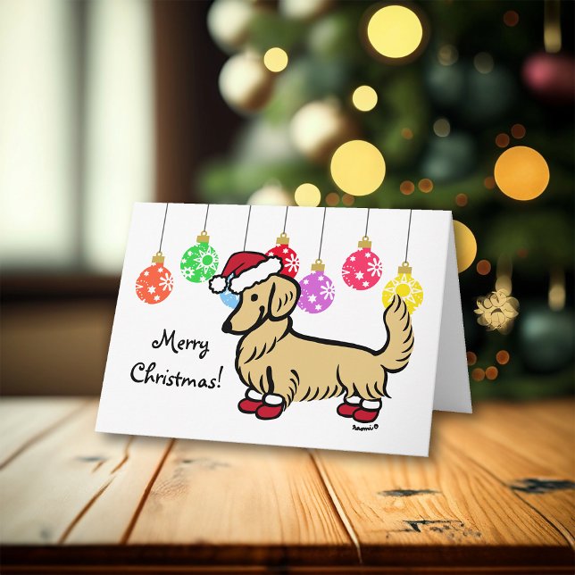 Cartes Pour Fêtes Annuelles Dachshund de crème à pois longs Noël (Longhaired Cream Dachshund wearing Santa Hat and Booties Christmas Cards for Dachshund Owners.)