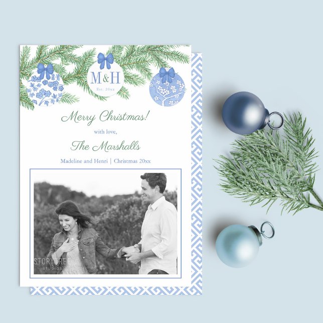 Cartes Pour Fêtes Annuelles Élégant premier marié Noël Nouveaux mariés Monogra (Merry and Married First Christmas as Mr and Mrs horizontal photo blue and white Holidays card)