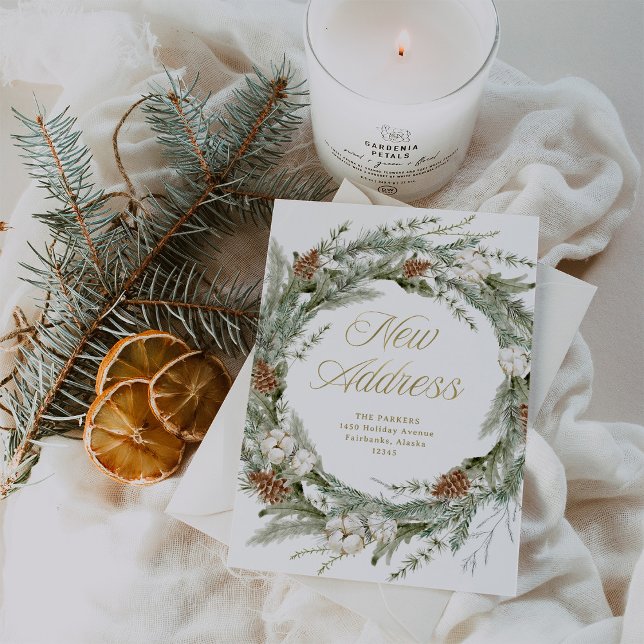 Cartes Pour Fêtes Annuelles Élégante couronne de pin | Christmas Gold Nouvelle (An elegant moving announcement for Christmas with a traditional green pine wreath)