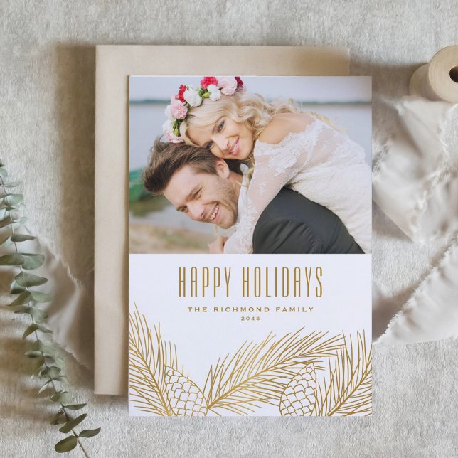 Cartes Pour Fêtes Annuelles Faux Gold Pine Needles et Pine Cônes Photo (Créateur téléchargé)