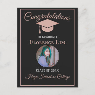 Cartes Pour Fêtes Annuelles Félicitations personnalisée Pink Graduate Photo