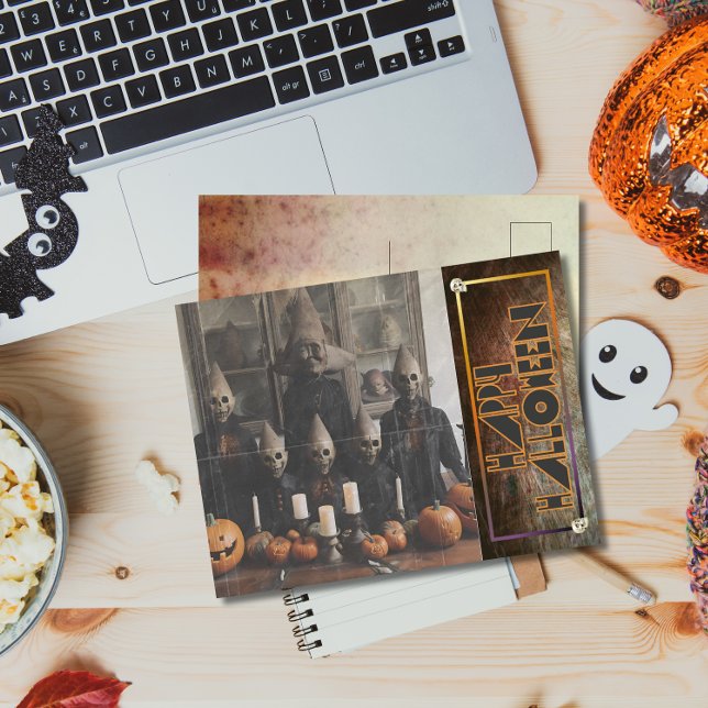 Cartes Pour Fêtes Annuelles Freaky Vintage Halloween Chiffres masqués (Créateur téléchargé)