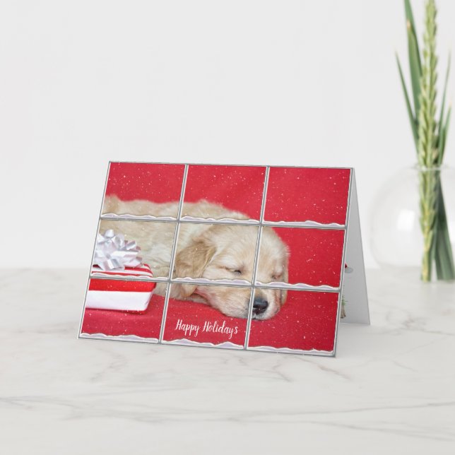 Cartes Pour Fêtes Annuelles Golden Retriever Pup dans la fenêtre enneigée (Devant)