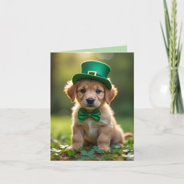 Cartes Pour Fêtes Annuelles Joli chiot avec tenue St. Patrick, shamrock (Devant)