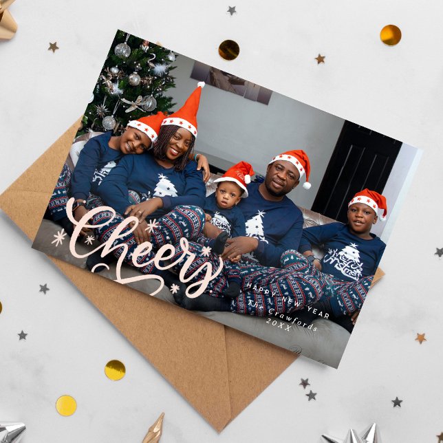 Cartes Pour Fêtes Annuelles Jolie encouragements Script photo du Nouvel An (New Year's photo card with cheers in a lovely hand-lettered script)