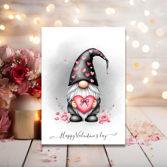 Cartes Pour Fêtes Annuelles Jour de Valentines au coeur rose (Cute Black Gnome With Pink Heart Valentines day Holiday Card)