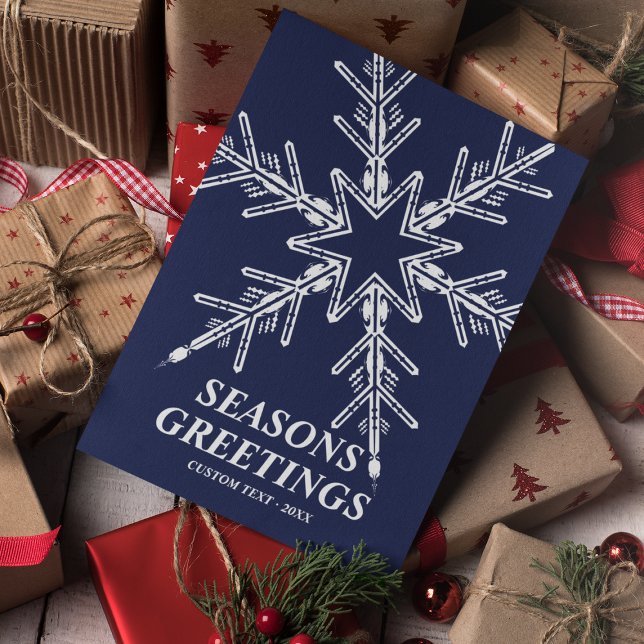 Cartes Pour Fêtes Annuelles Joyeuses Fêtes Moderne Fléau de neige bleu marine (Seasons Greetings Modern Snowflake Navy Blue Holiday Card
)