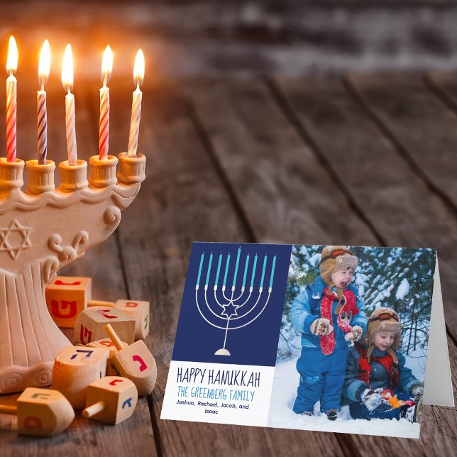 Cartes Pour Fêtes Annuelles Joyeux Hanoukka Photo Famille Bleu Menorah Plié (Créateur téléchargé)