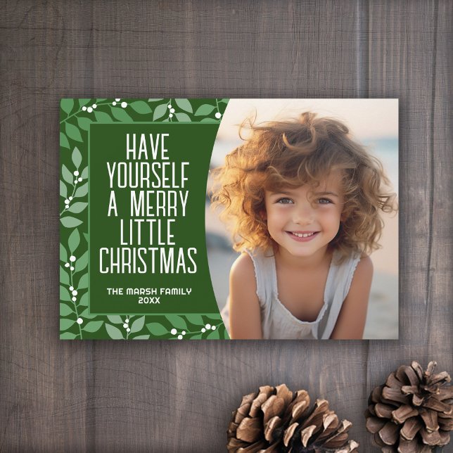 Cartes Pour Fêtes Annuelles Joyeux Noël botanique moderne - Olive (A berry botanical holiday card in shades of green leaves and white berries. 1 Photo)