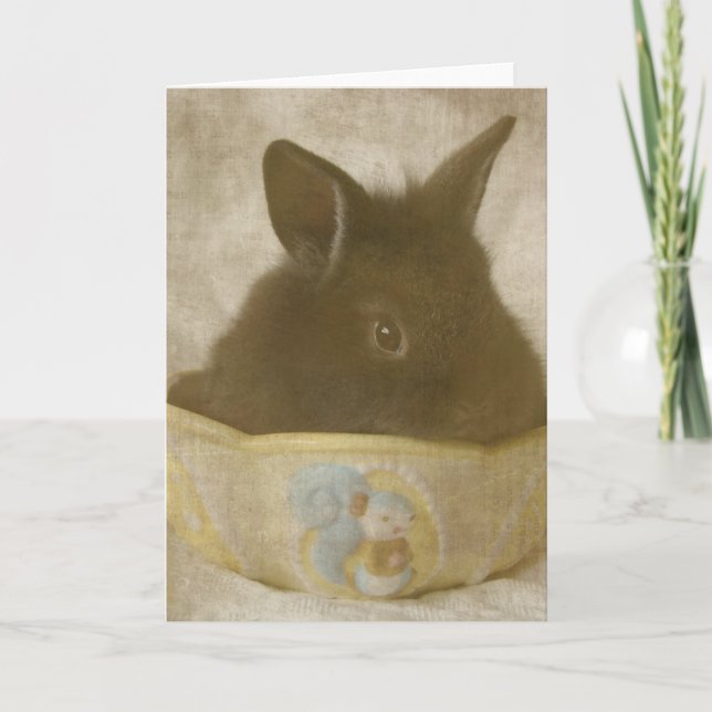 Cartes Pour Fêtes Annuelles Le lapin de Pâques dans un plat de bonbons (Devant)