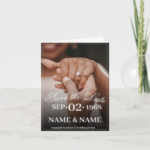 Cartes Pour Fêtes Annuelles Mains d'un couple de mariage de couleur avec annea