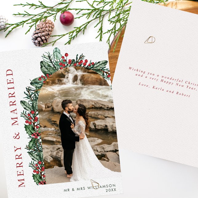 Cartes Pour Fêtes Annuelles Merry & Married Holly & Berries Arch Photo (Créateur téléchargé)