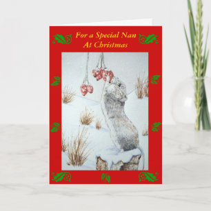 Cartes Pour Fêtes Annuelles Mignonne souris mangeant des baies la neige scène