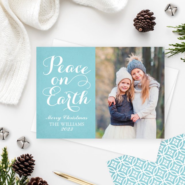 Cartes Pour Fêtes Annuelles Peace on Earth Beau Script Aqua Photo Holiday (Créateur téléchargé)