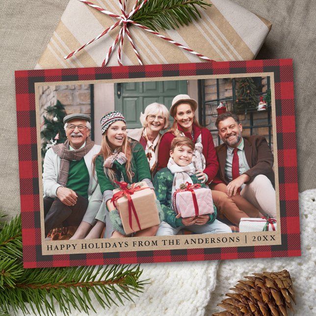 Cartes Pour Fêtes Annuelles Red Plaid Happy Holidays Kraft Photo de famille (Customize text size or text style.)