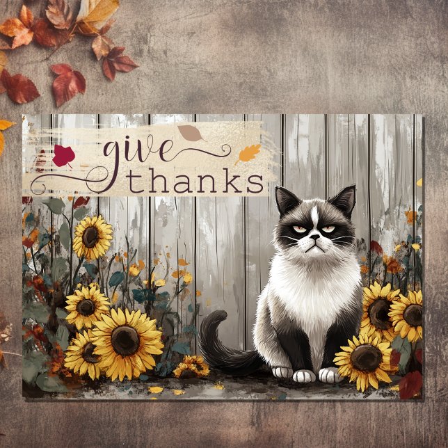 Cartes Pour Fêtes Annuelles Remerciez Chat et Sunflowers Drôle Thanksgiving (Front - Give Thanks Cat and Sunflowers Funny Thanksgiving Holiday Card)