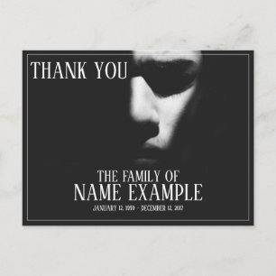 Cartes Pour Fêtes Annuelles Un visage endormi dans une demi-ombre