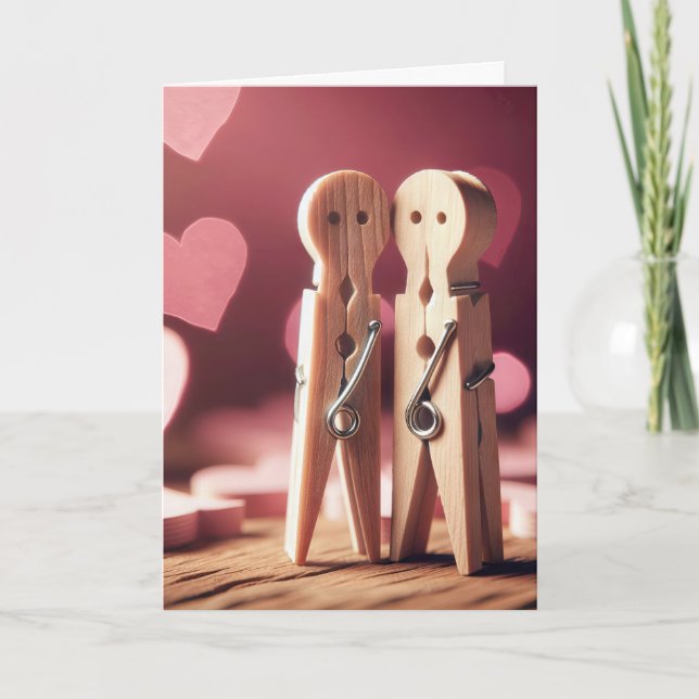 Cartes Pour Fêtes Annuelles Vêtements Anniversaires Couple Avec Coeurs (Devant)