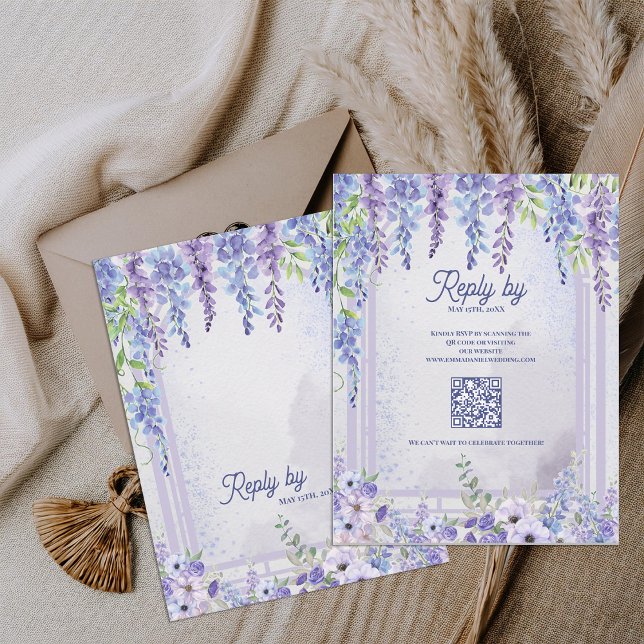 Cartons Réponse Code QR de mariage à l'arche florale romantique de (Lavender Wisteria Floral Arch QR Code Wedding RSVP Card | Purple Garden Wedding Response Card)