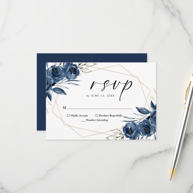 Cartons Réponse Élégant mariage floral bleu marine en écriture cur (Devant/Arrière en situation)