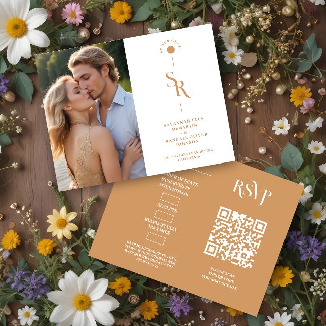 Cartons Réponse Exquisite Chic Minimalist Gold Wedding Initials (Exquisite Chic Minimalist Gold Effect Wedding Initials RSVP Card. )