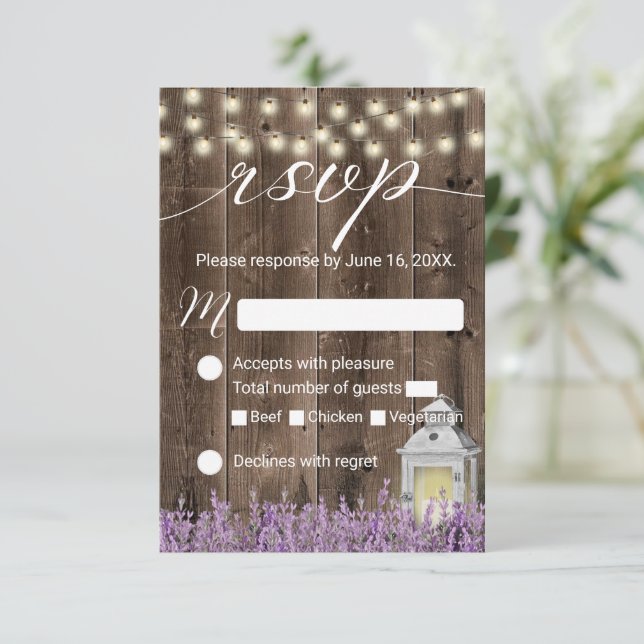 Cartons Réponse Lavender Floral Rustic Lantern Mariage de la grang (Debout devant)