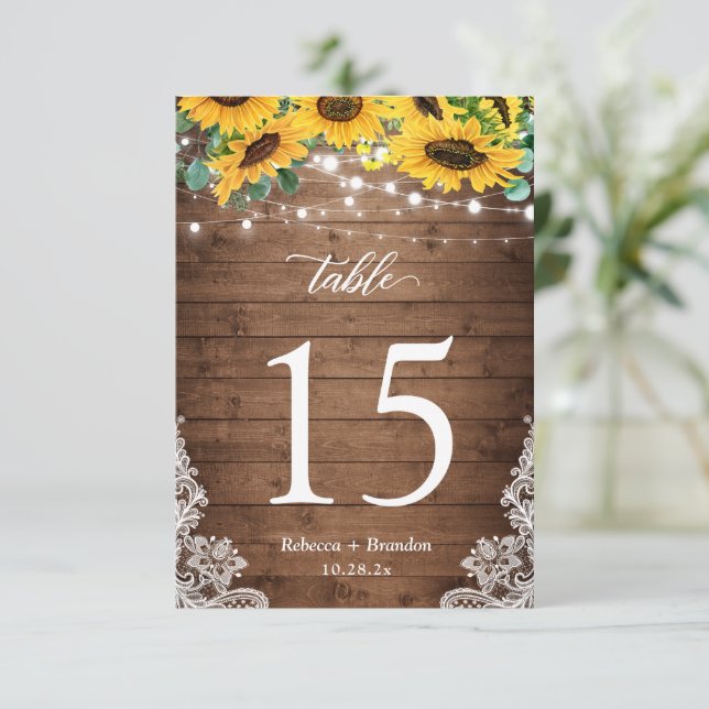 Cartons Réponse Mariage de table Rustic Wood Sunflower Lumières (Debout devant)