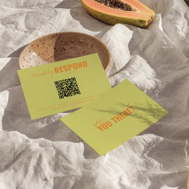 Cartons Réponse Moderne coloré rétro QR Code Mariage Whimsical (Créateur téléchargé)