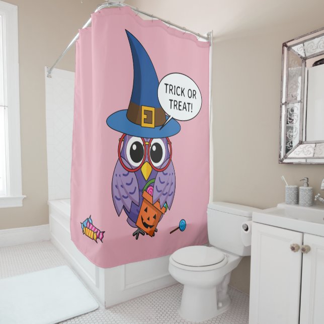 Cartoon Wizard Owl - Trick or Treat (In Situ)