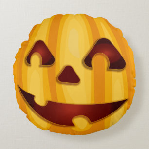 Carved pumpkin smiling Halloween design Round Pillow