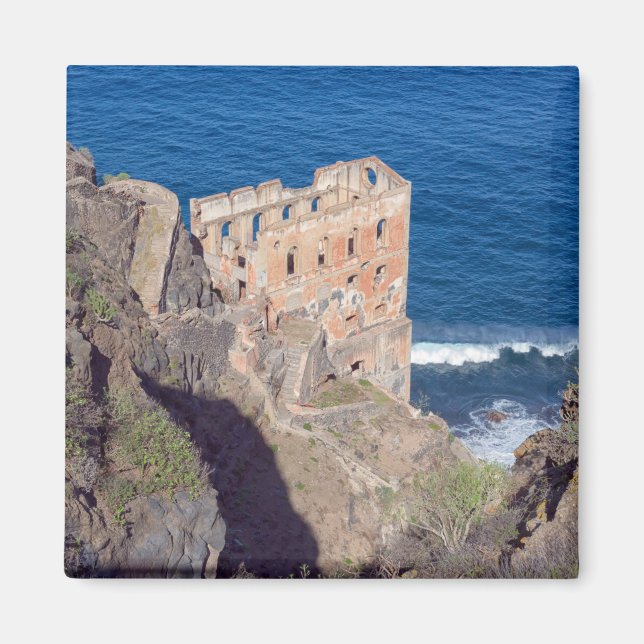 Casa Hamilton Magnet (Front)