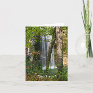 Cascade Dans La Carte de remerciements Boisée
