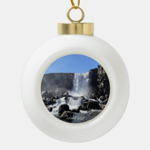 Cascade Islande - Ornement en céramique