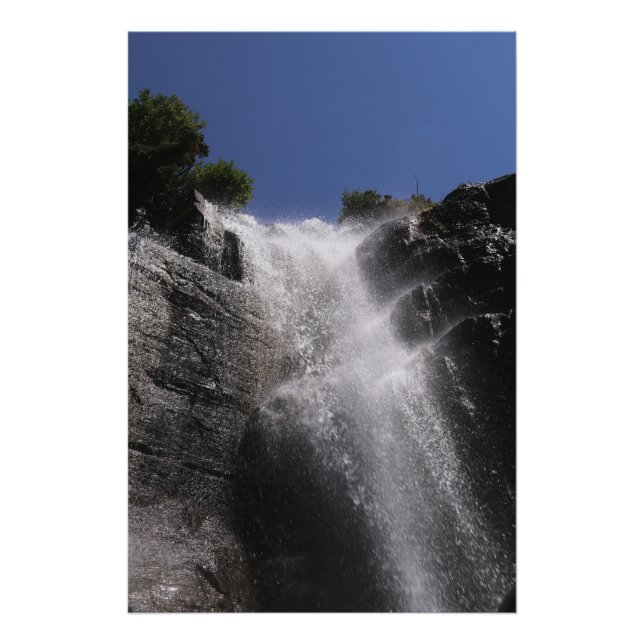 Cascading water photo print (Front)