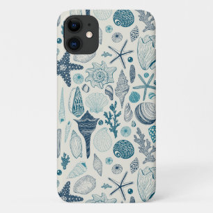 Coques de mer sur blanc
