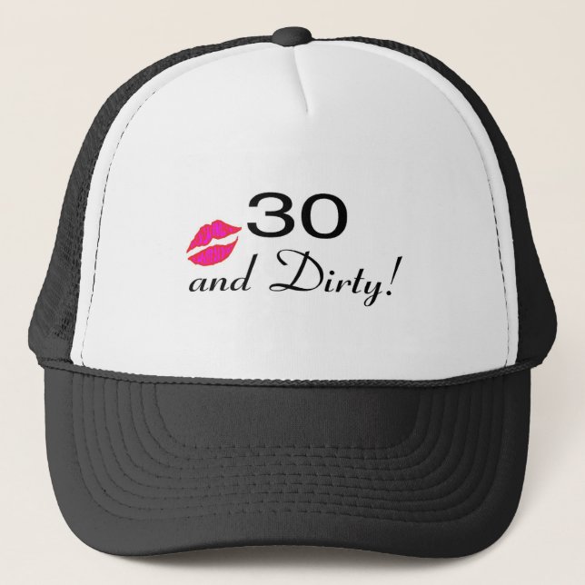 Casquette 30 et lèvres sales (Devant)