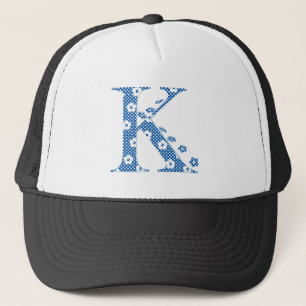 Casquette alphabet fleuri K (bleu et points)