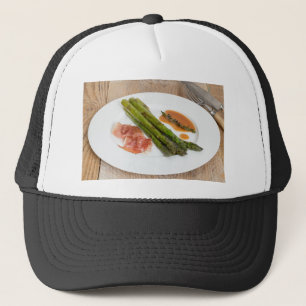 Casquette Asperges vertes avec jambon et sauce