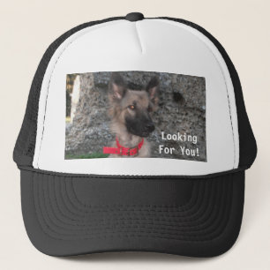 Casquette avec berger allemand