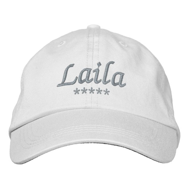 Casquette Brodée Nom de Laila (Devant)