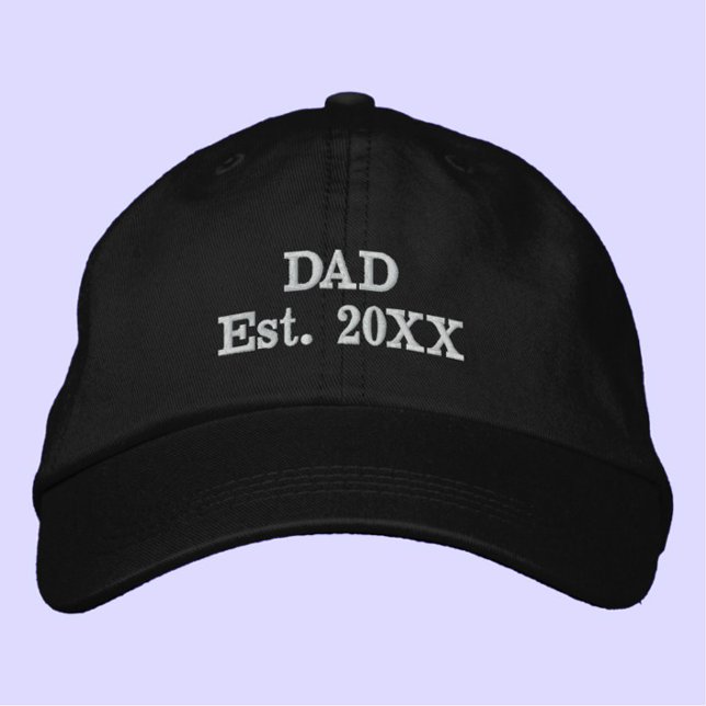 Casquette Brodée "Papa Est. ANNÉE" Moderne minimaliste Cool simple (A fun, custom hat for Dad!)