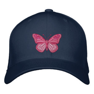 Casquette Brodée Rose sur le papillon de monarque rose