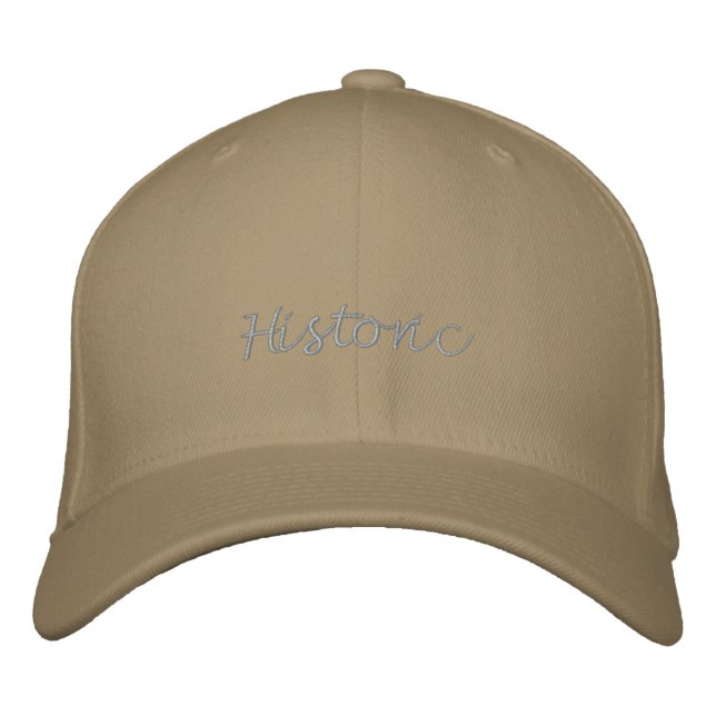 CASQUETTE BRODÉE STYLE DESIGN (Devant)