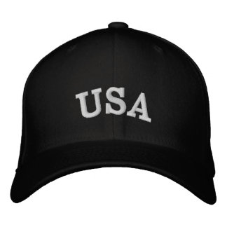 Casquette Brodée Texte blanc avec lettrage universitaire arqué USA